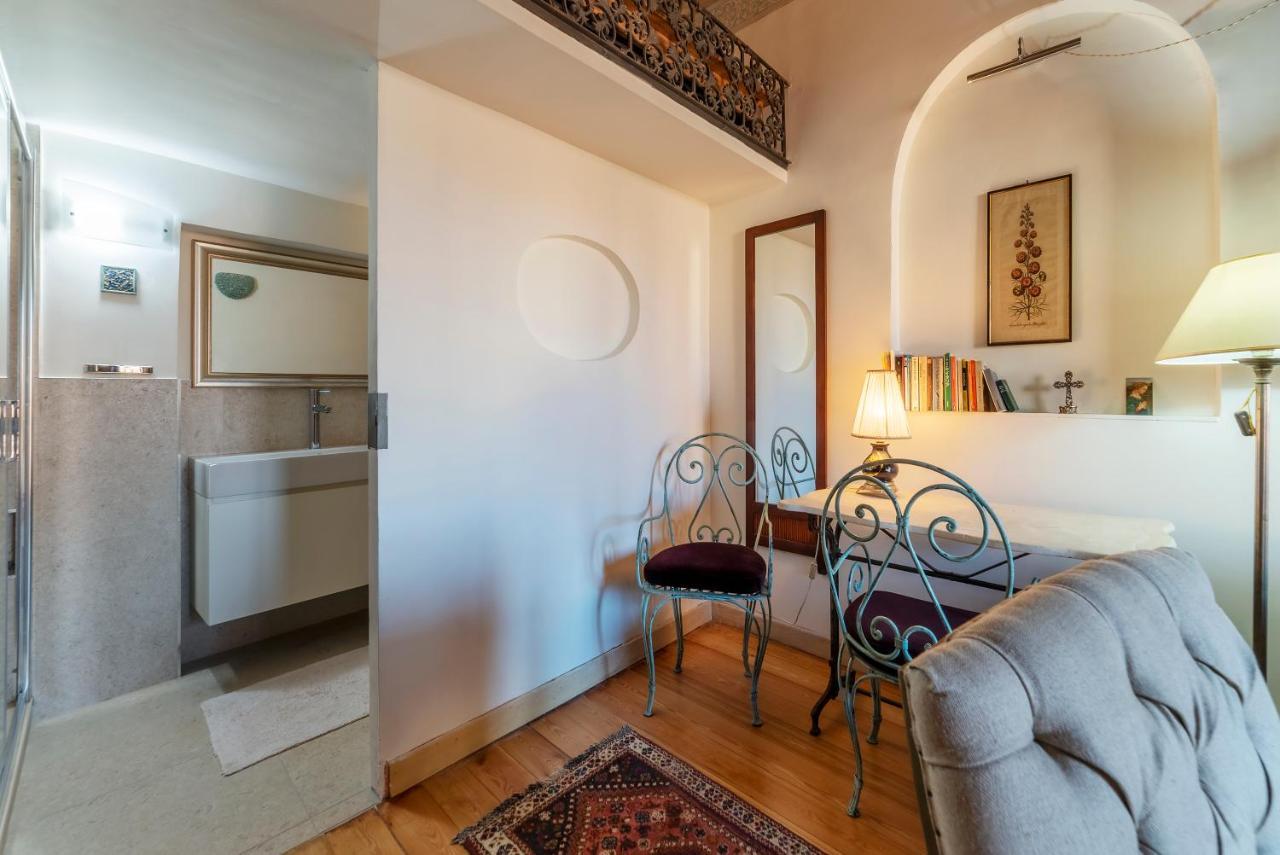 Trastevere Elegant Apartment Rome Buitenkant foto